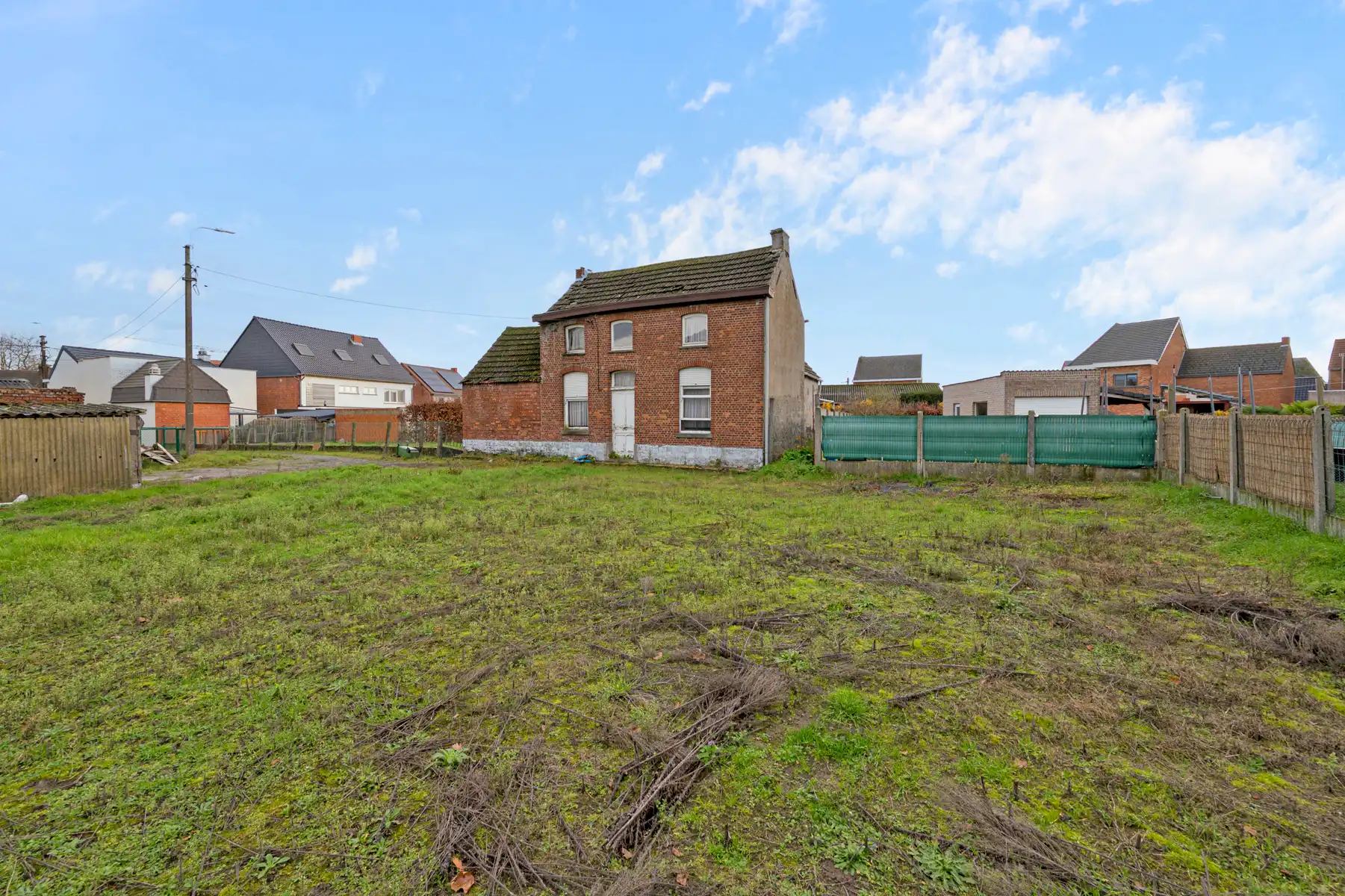Rustig gelegen bouwperceel op 847m² met veel potentieel foto 9