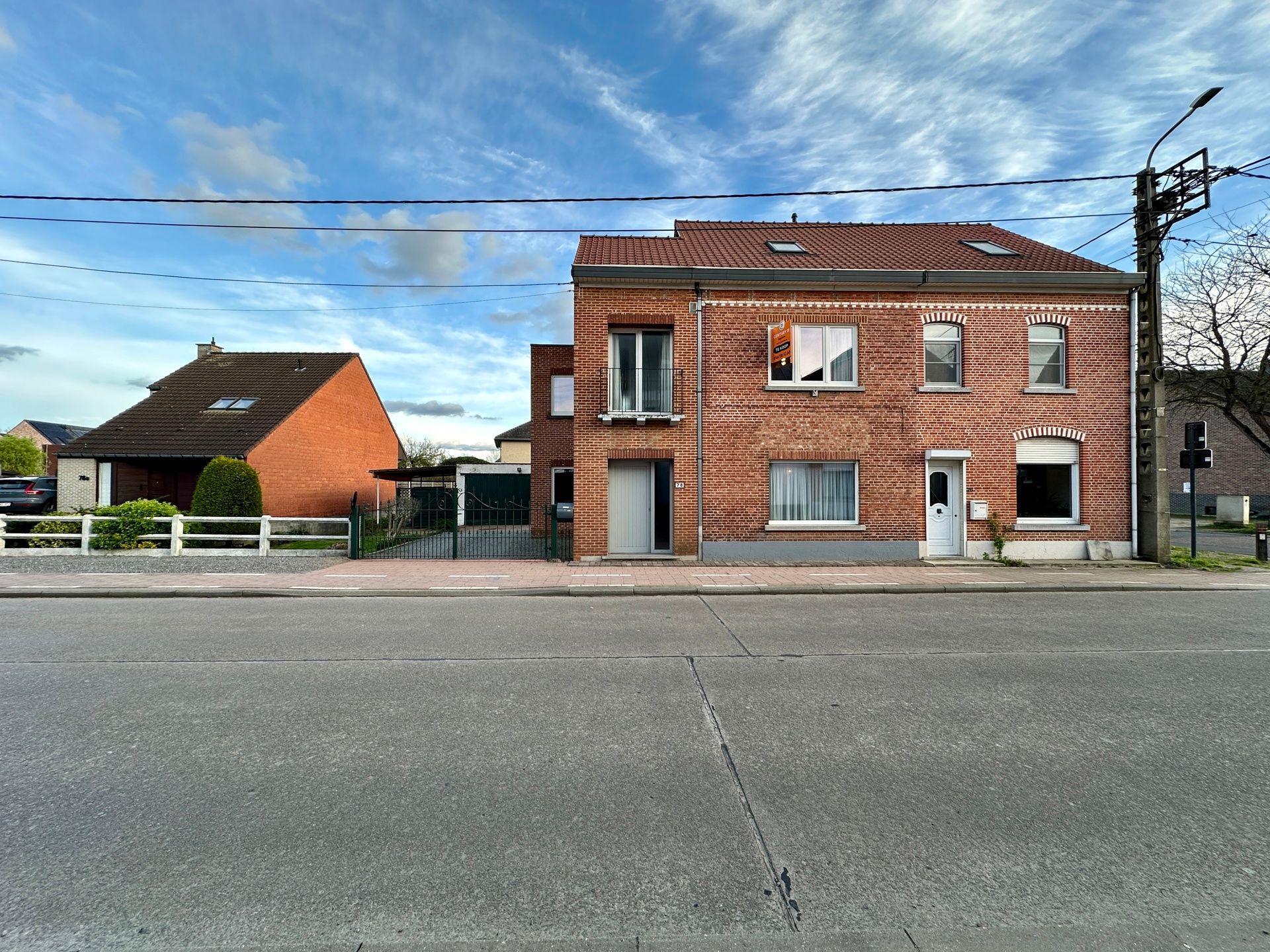 Goed onderhouden woning met 3 slaapkamers foto 1