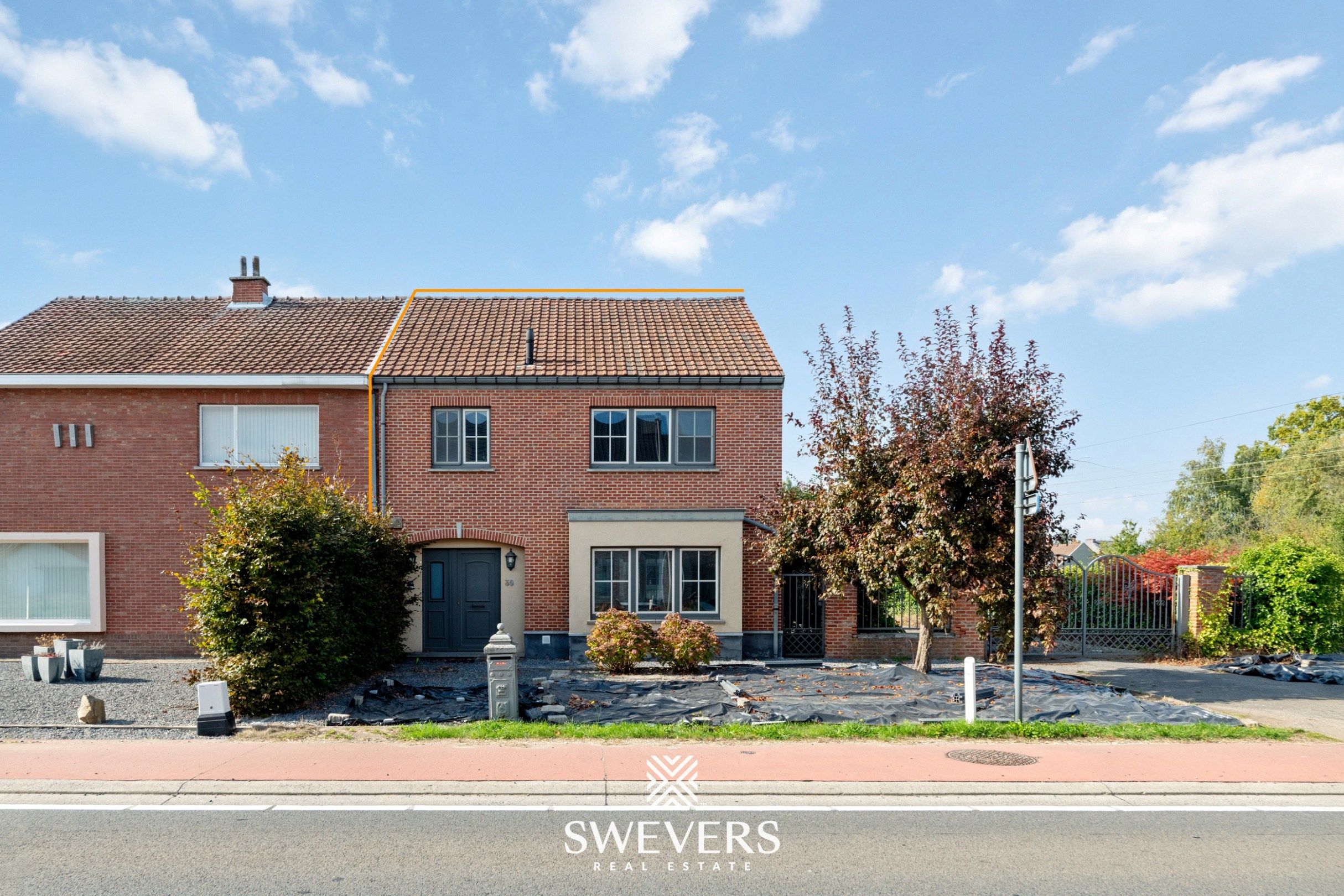 Ruime gezinswoning (218m²) met 3 slaapkamers op 10a 77ca  foto 31