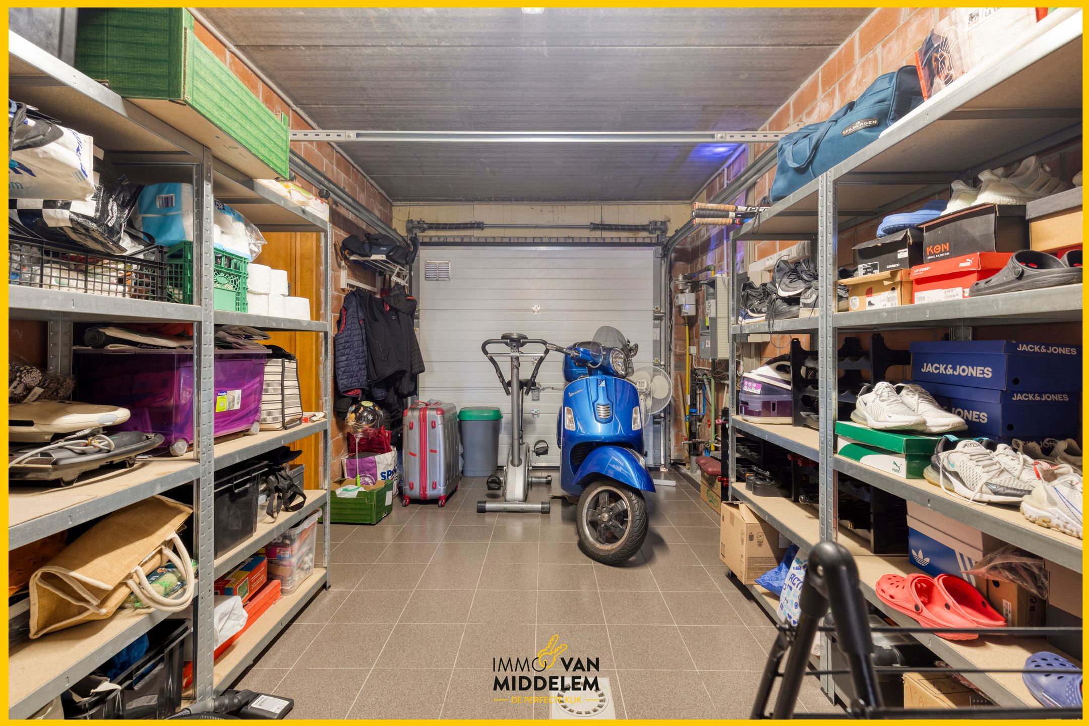 VERZORGDE WONING MET 3 SLPK, TUIN EN GARAGE foto 9