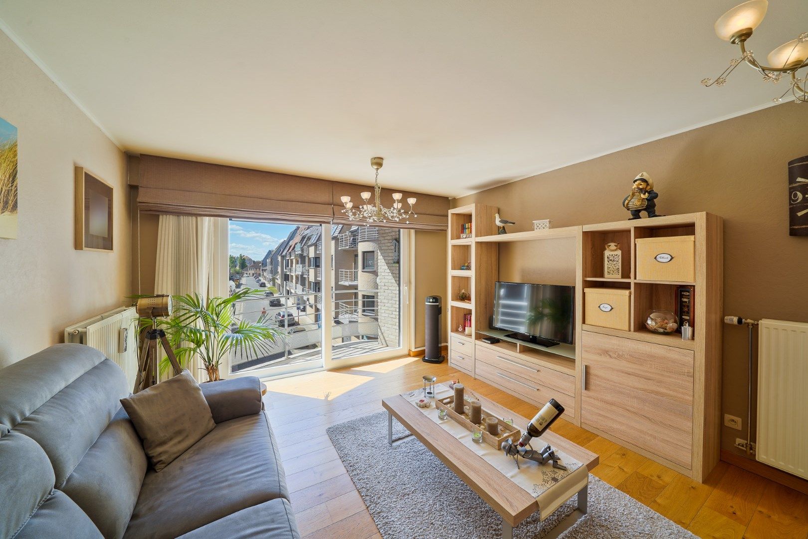 Instapklaar 2-slaapkamerappartement op toplocatie in Bredene foto 3