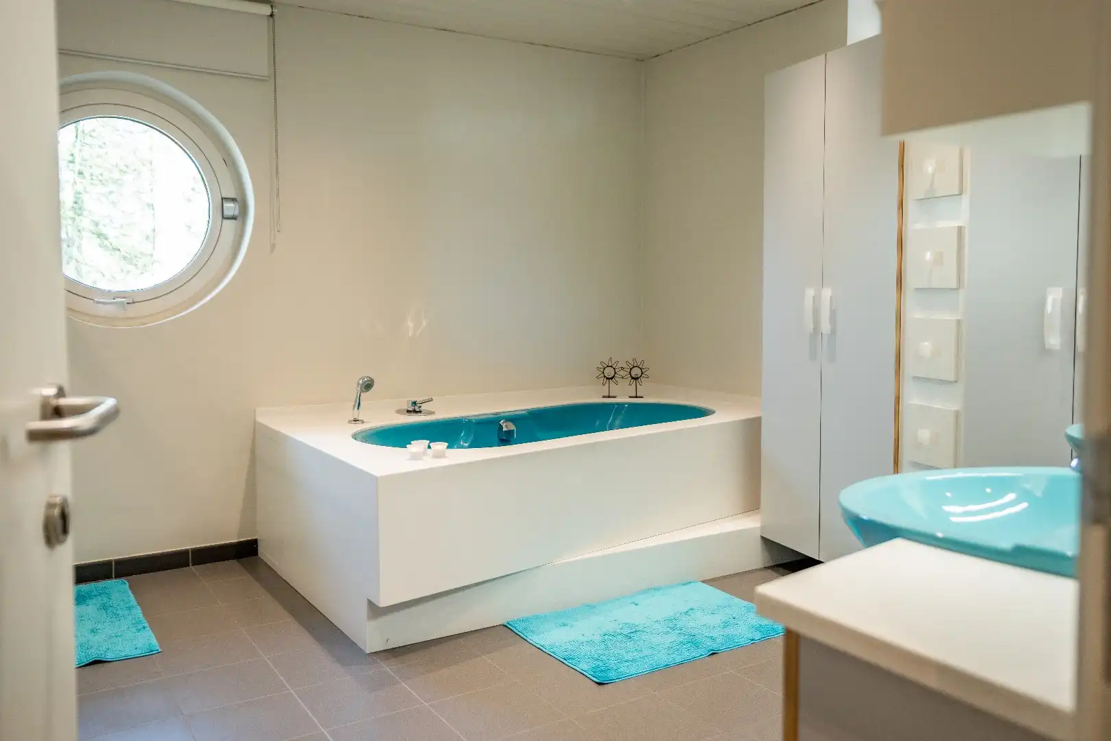 Riante villa met binnenzwembad op een uitzonderlijk domein van 6.426 m² foto 19