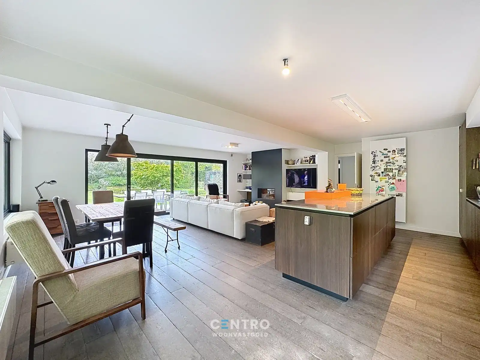 Exclusieve WONING op een mooi perceel van 3.420m² te koop in het bos (woonpark) te Hertsberge. Thuiskomen in een oase van rust! foto 5