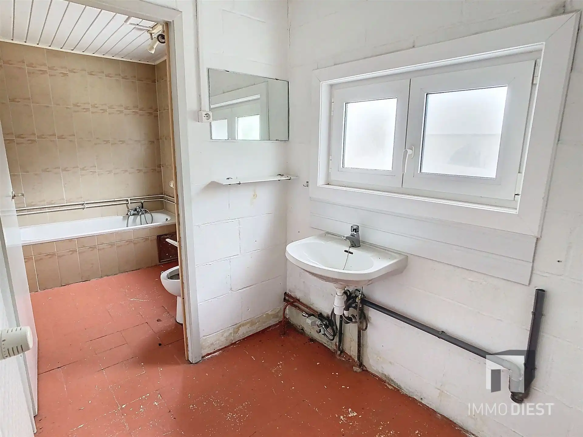 Herenwoning te renoveren foto 16