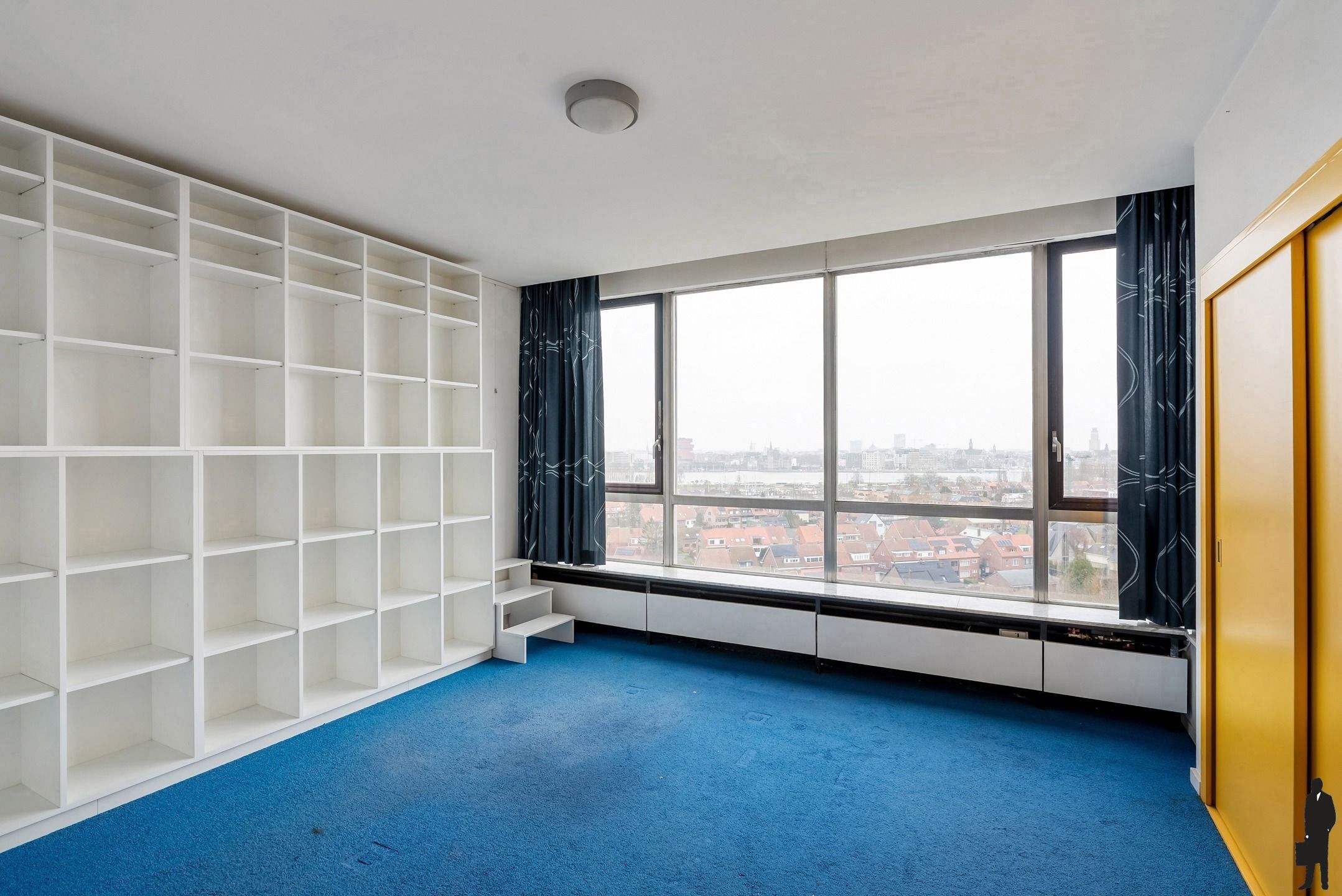 Exclusief appartement met zicht over de skyline van Antwerpen en de Schelde! foto 21