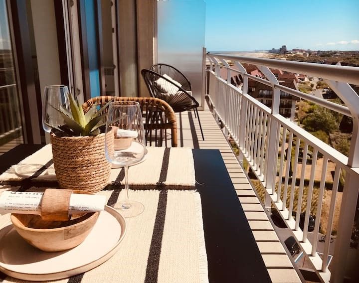 Prachtige zongerichte studio op het 9de verdiep met ruim terras en zicht op zee! foto 9