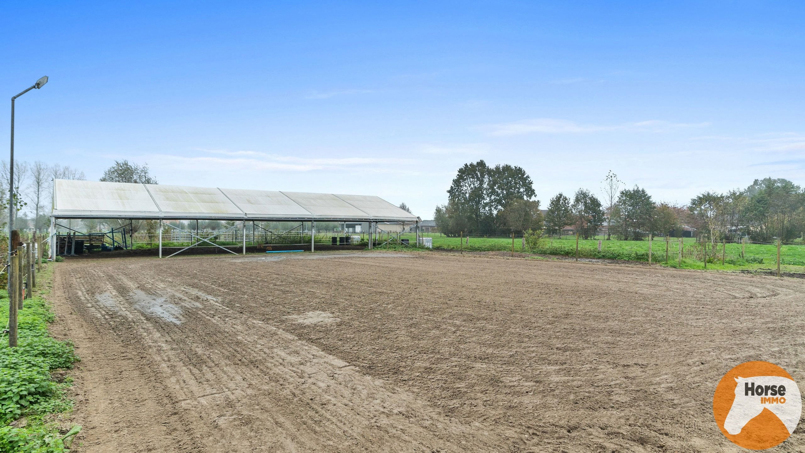 LOKEREN - Energiezuinige woning met paardenfaciliteiten foto 24