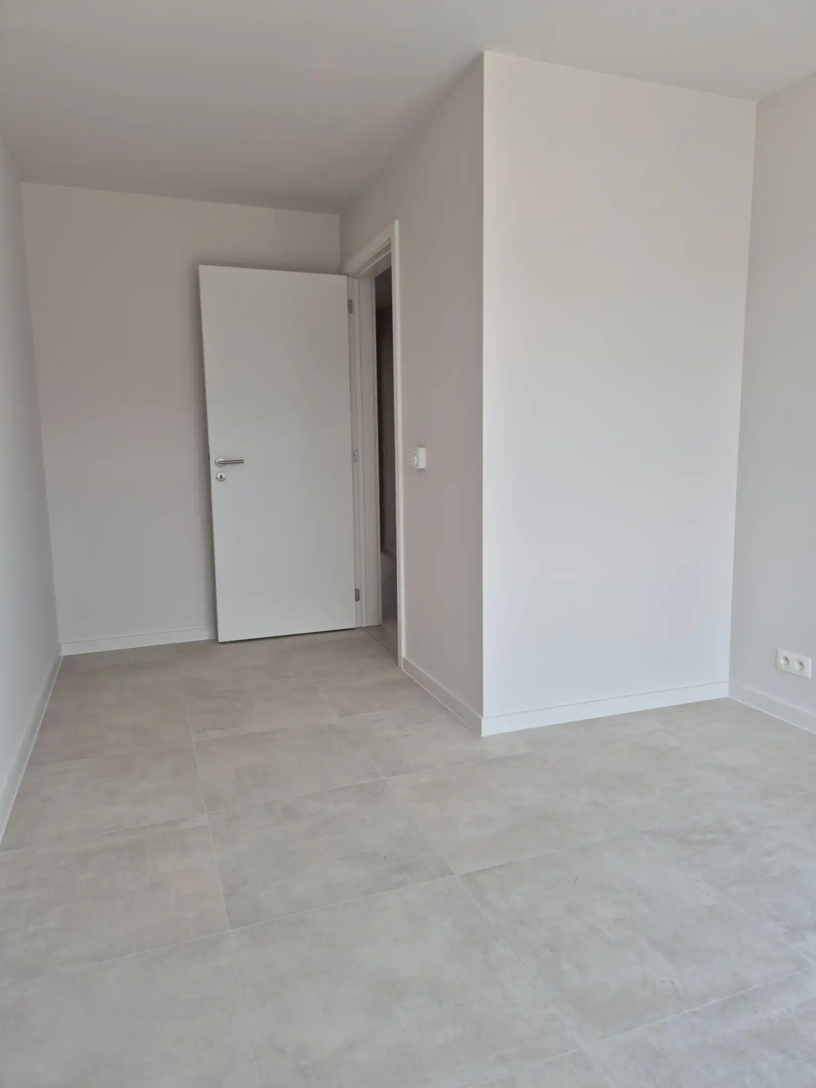 Nieuwbouwappartement met 2 slaapkamers en terras foto 15