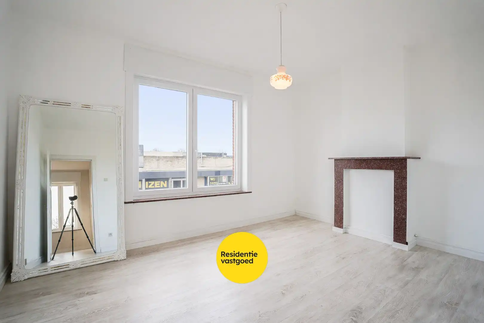 Zeer mooi onderhouden woning in het centrum van Aartrijke foto 10