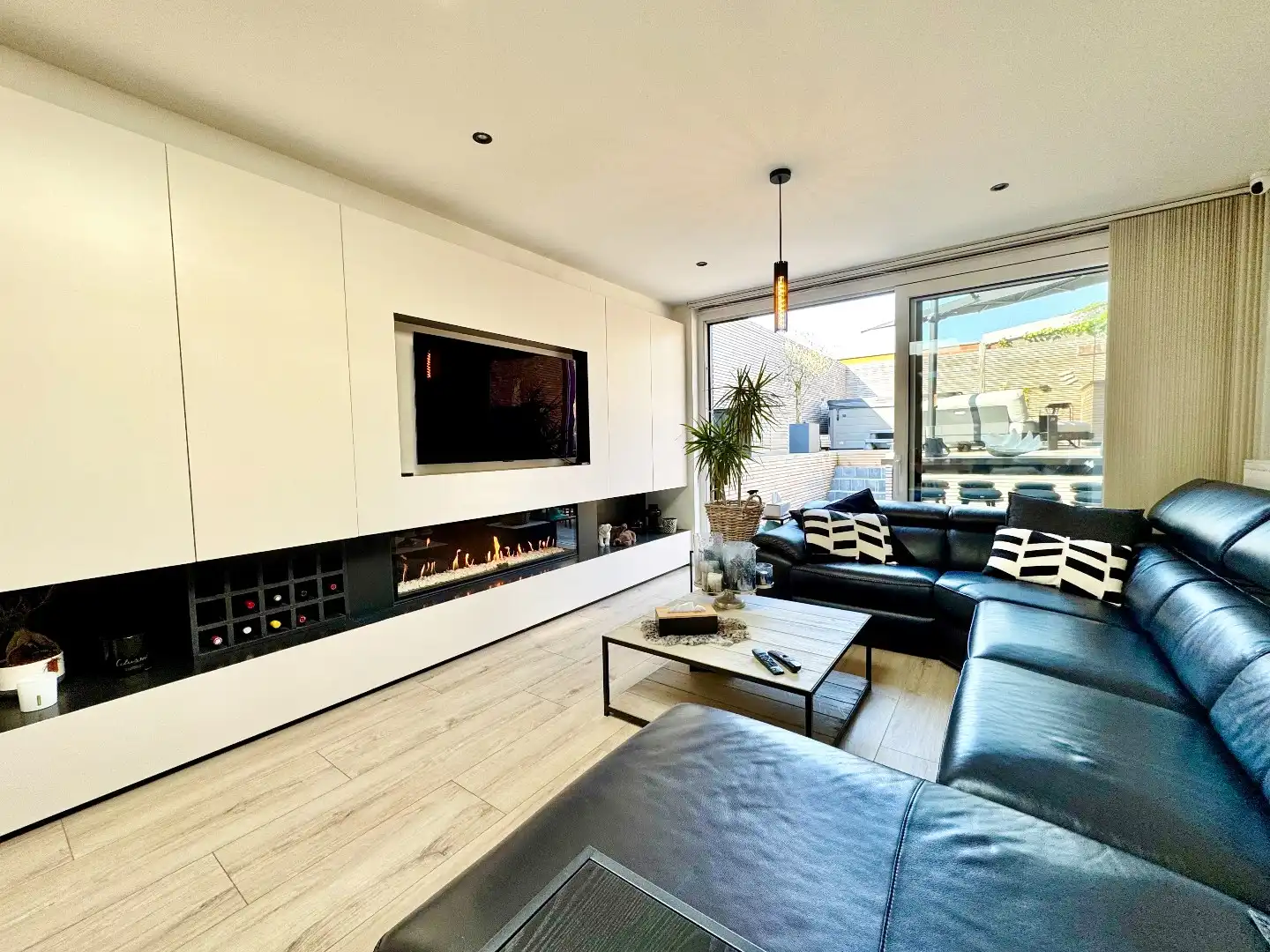 Recente instapklare gezinswoning met zonnige tuin op rustige centrale ligging. ( EPC: A ) foto 7