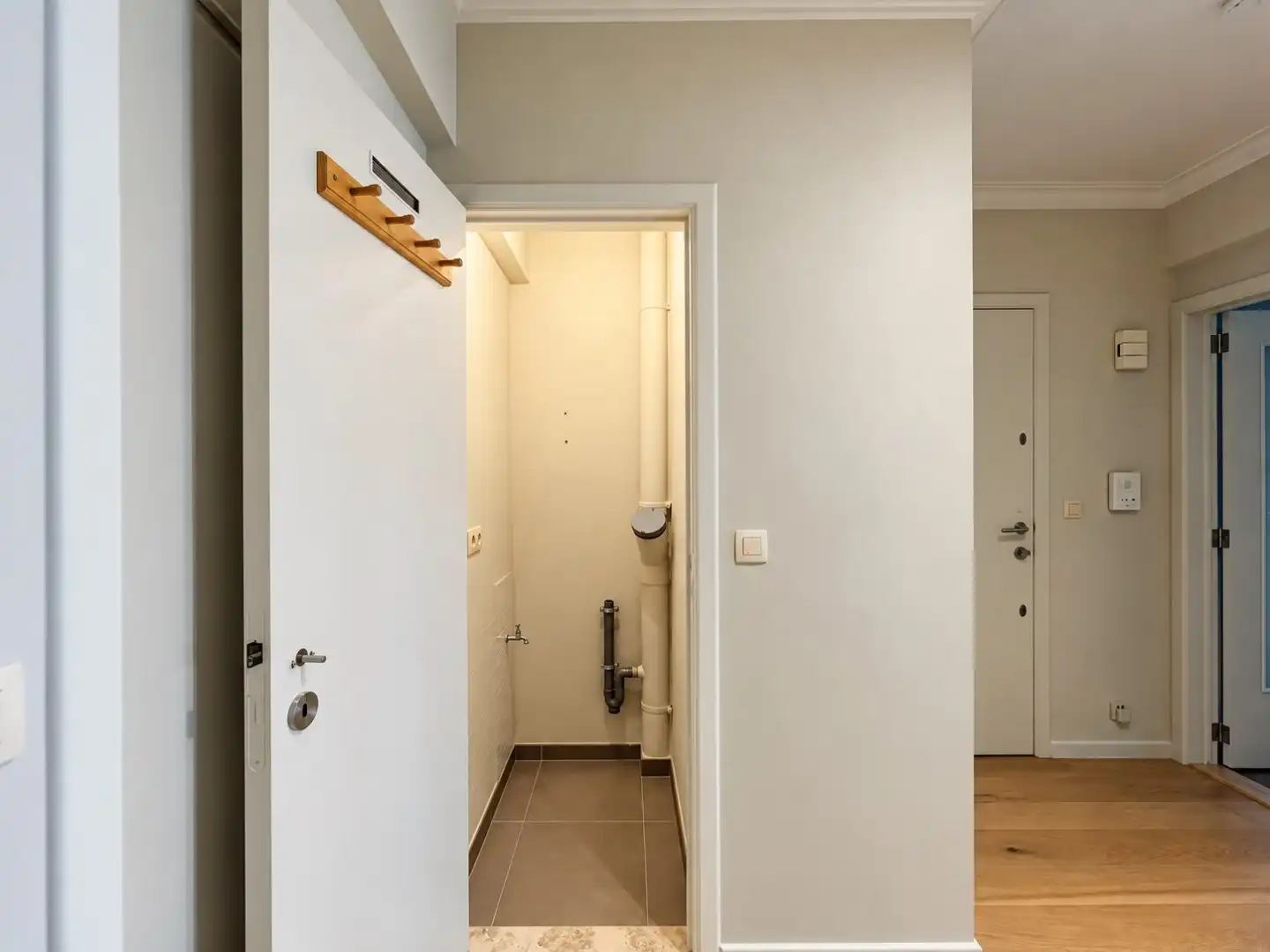 Ruim 2-slaapkamer appartement nabij Gent-Sint-Pieters foto 12