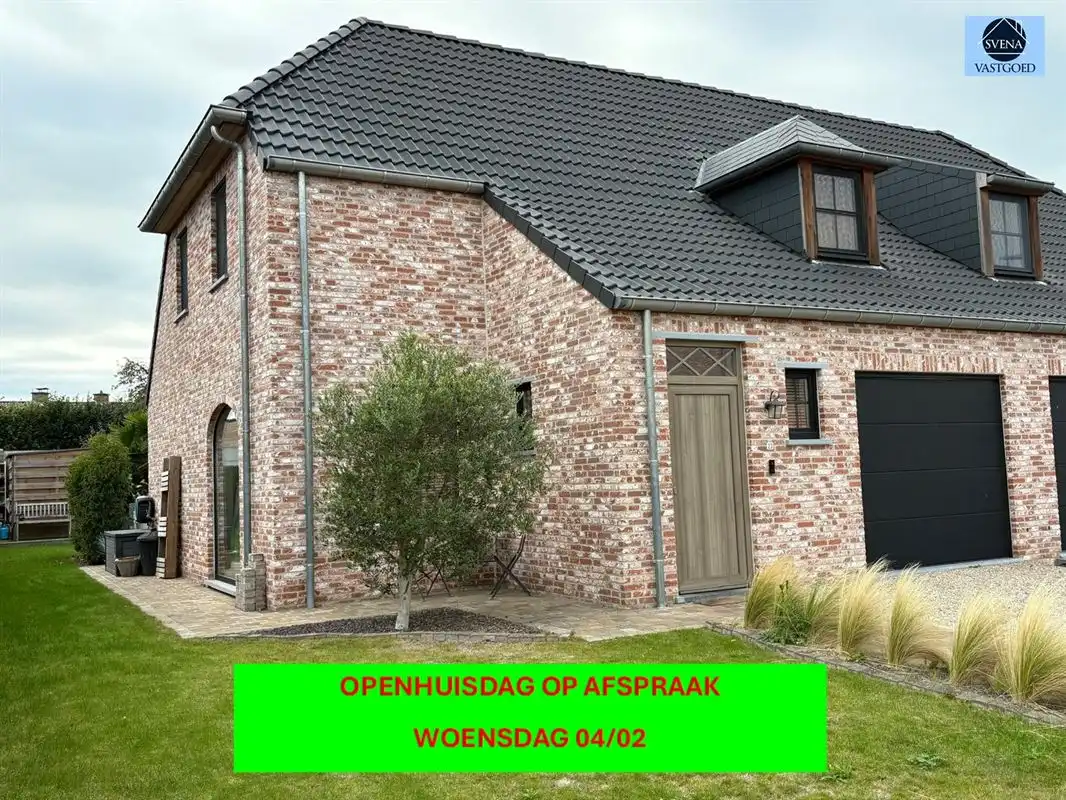 OPENHUISDAG OP AFSPRAAK OP WOENSDAG 04/02. INSTAPKLARE ENERGIEZUINIGE GEZINSWONING IN SCHENDELBEKE foto {{pictureIndex}}