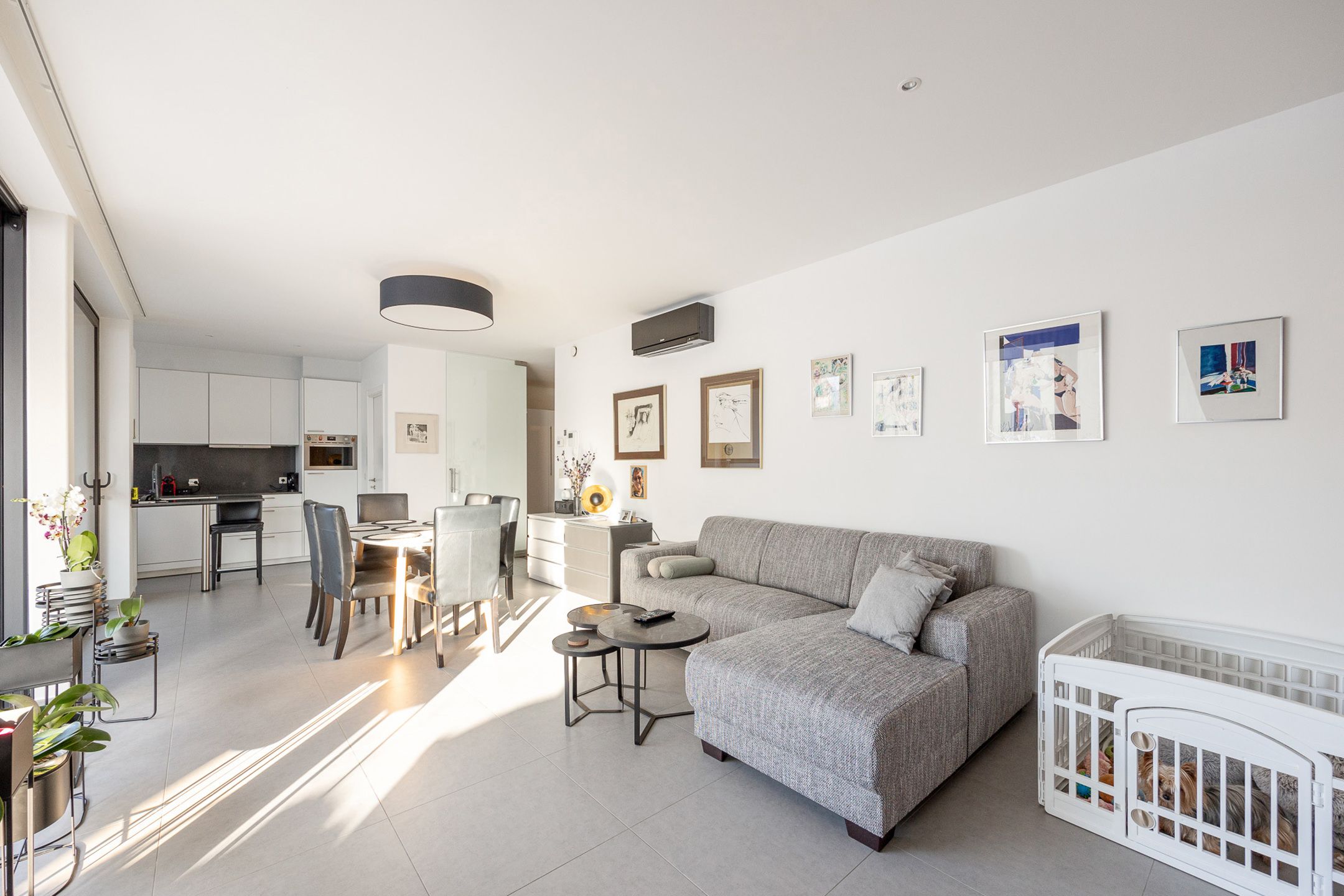 Energiezuinig gelijkvloers 3-slaapkamer appartement foto 3