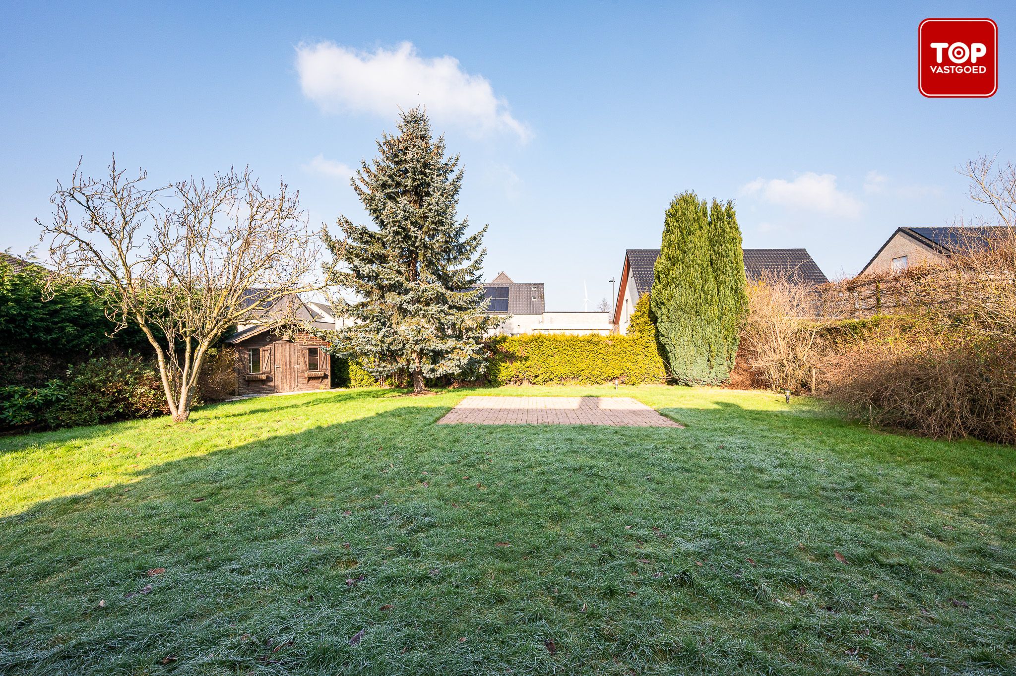 Te renoveren gezinswoning met ruime tuin in een doodlopende straat foto 8