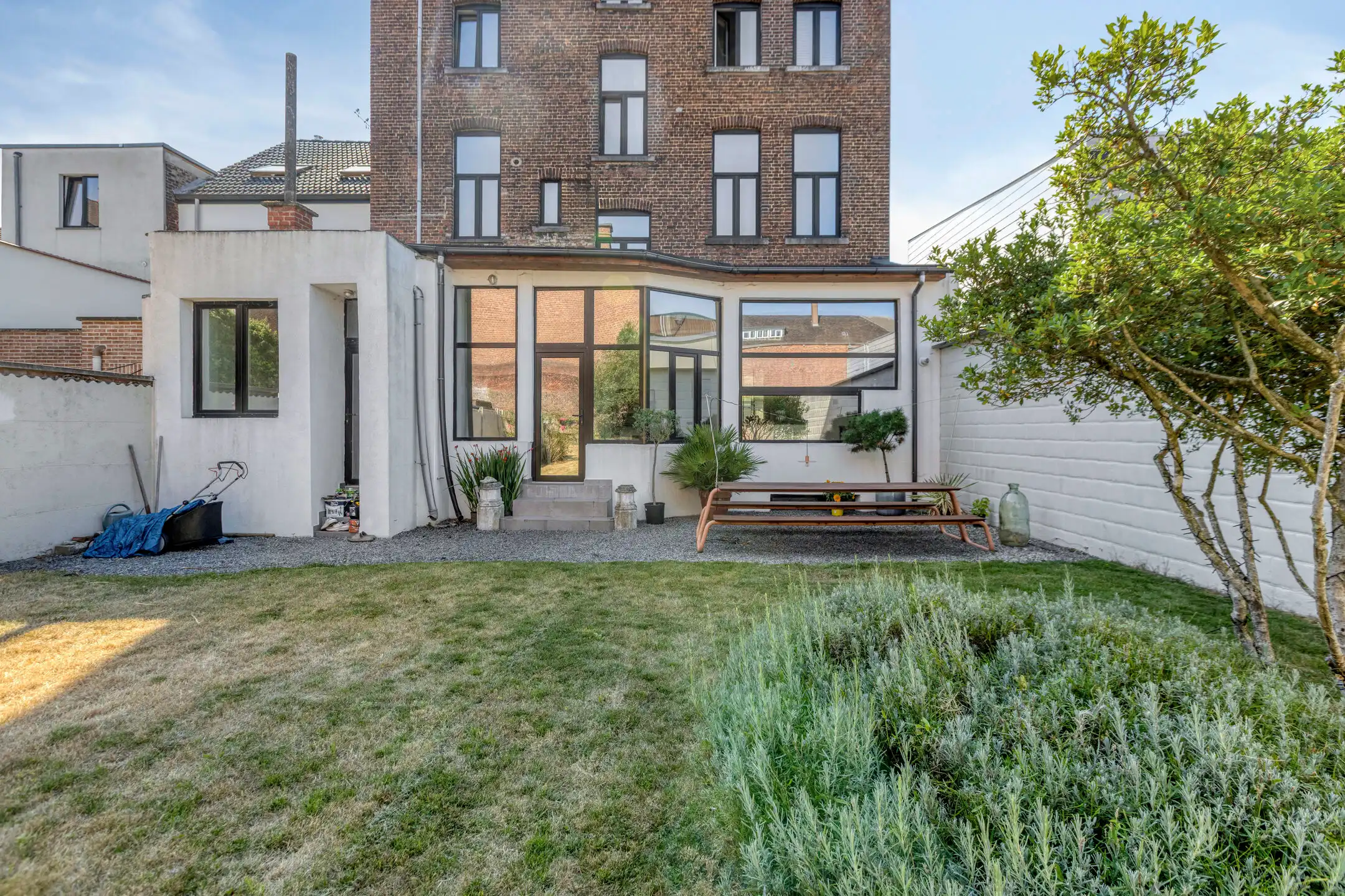 Gerenoveerd appartement met 2 slaapkamers & tuin te Tienen foto 19