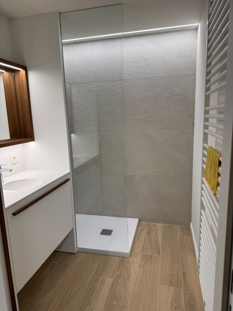 Gerenoveerd duplex-appartement nabij station Gent-Sint-Pieters foto 5