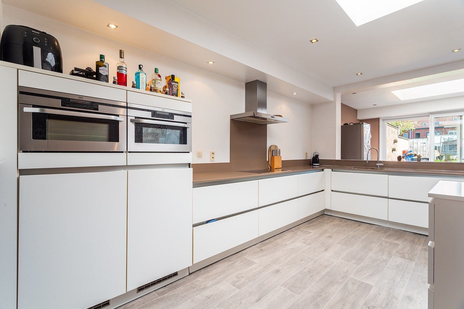 Instapklare woning met 3 slaapkamers en grote zonnige tuin foto 4