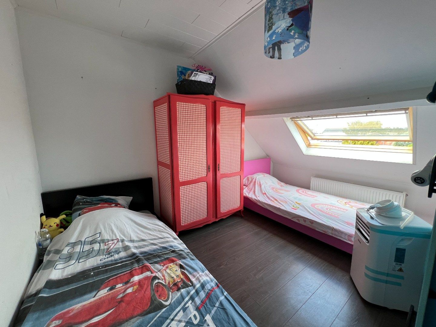 Charmant duplexappartement met 3 slaapkamers en terras te Ieper foto 9