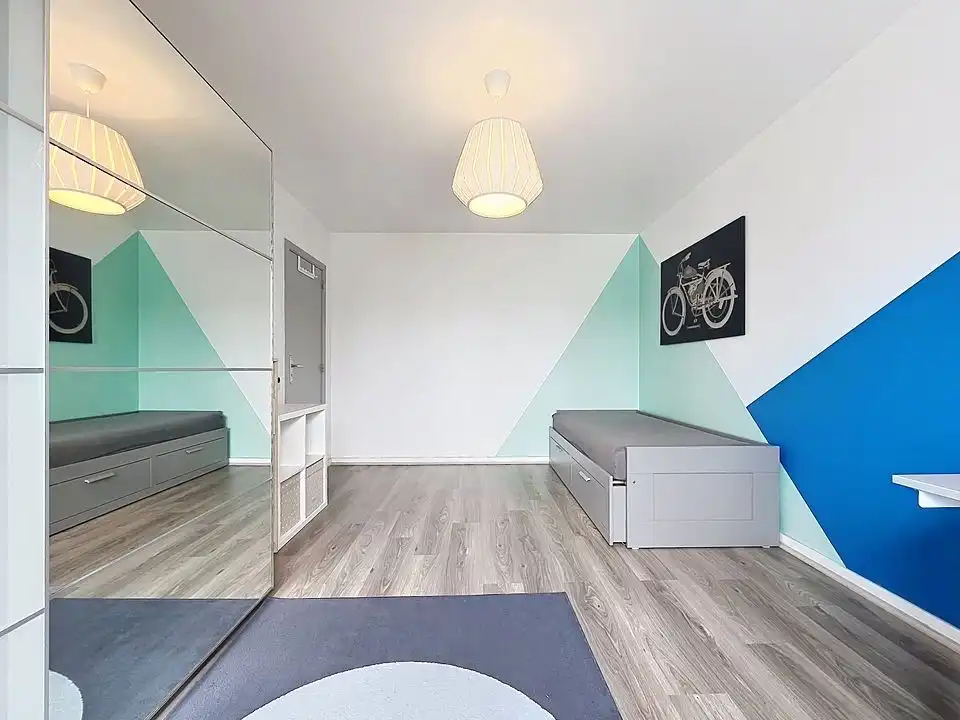 B&B Moment : Instapklare rijwoning met tuin op rustige ligging te koop in Lint foto 17