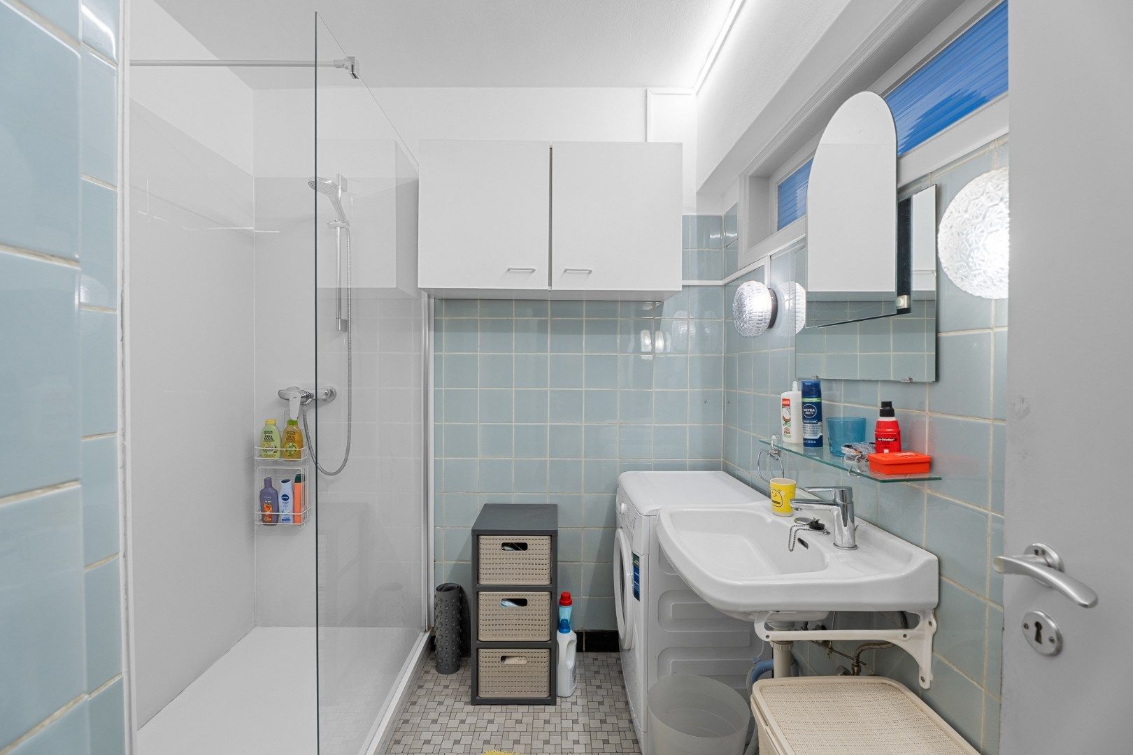 Zeer gunstig gelegen 2 slaapkamer appartement foto 8