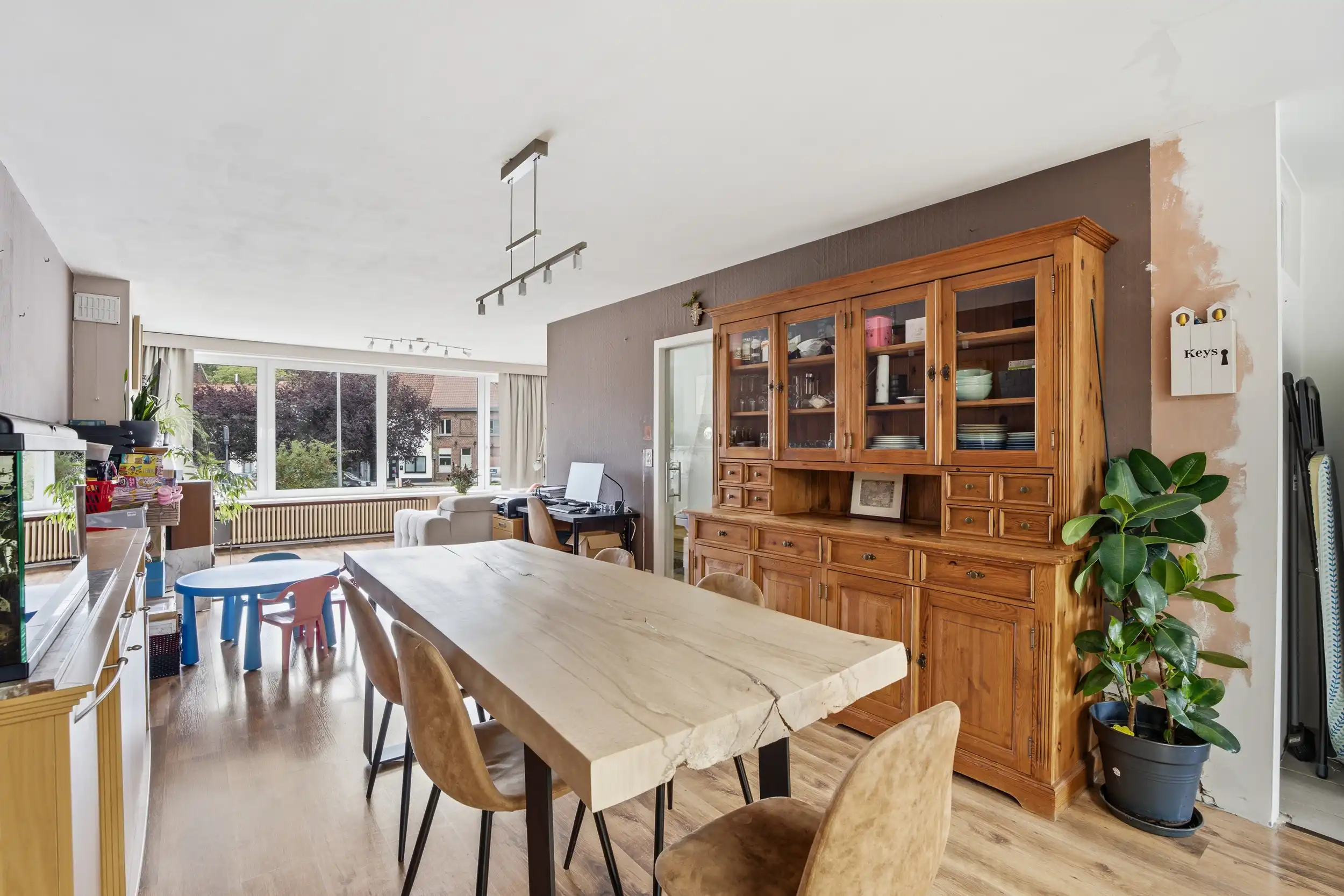 Verrassend ruime woning met atelier en EPC A foto 6