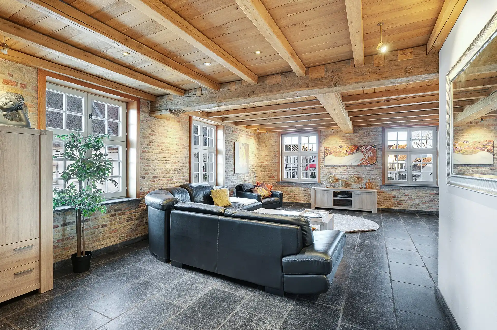 Historisch, uitzonderlijke woning met ongekend potentieel te Damme foto 26