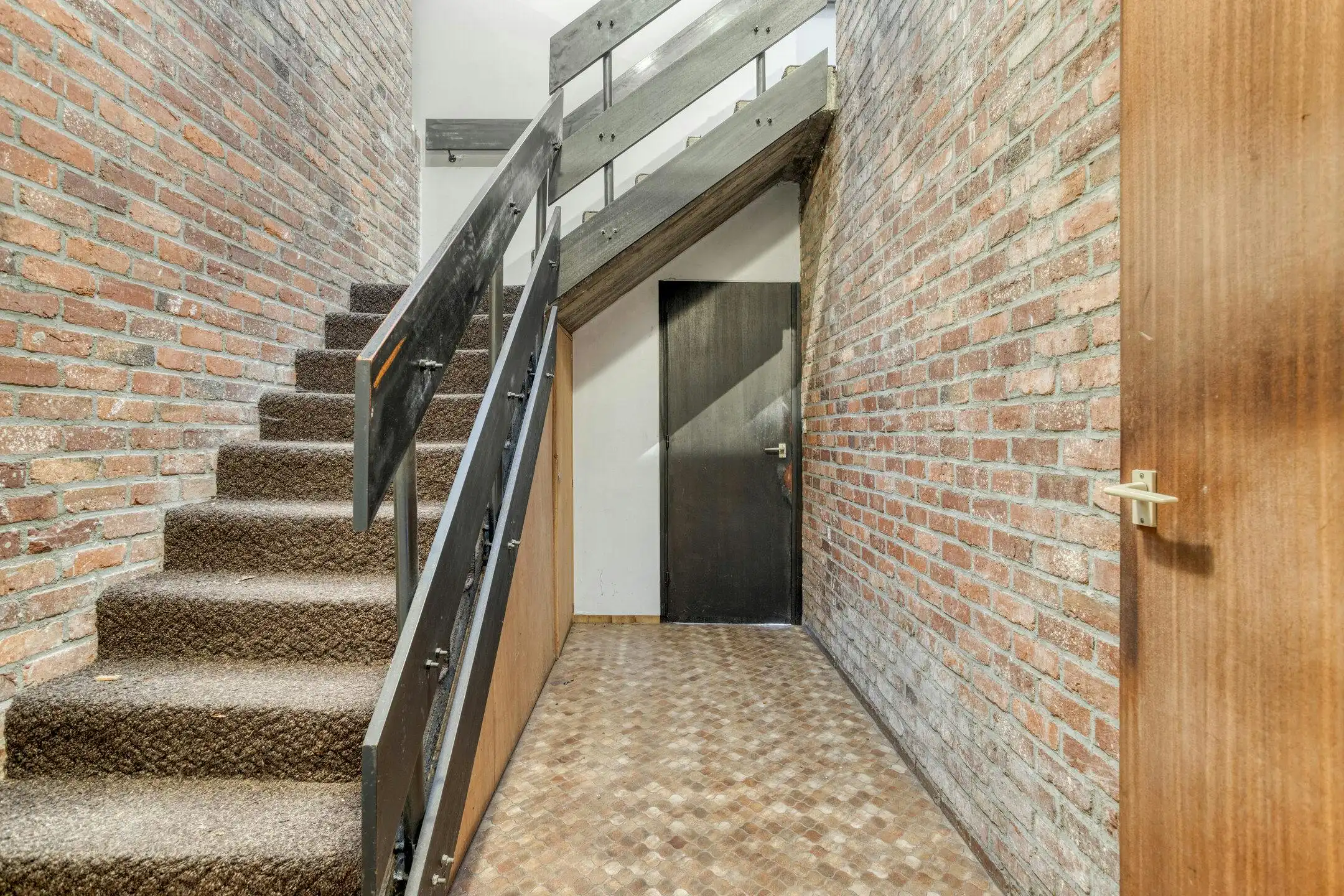 Polyvalent huis met tal van mogelijkheden te Sint-Kruis foto 13