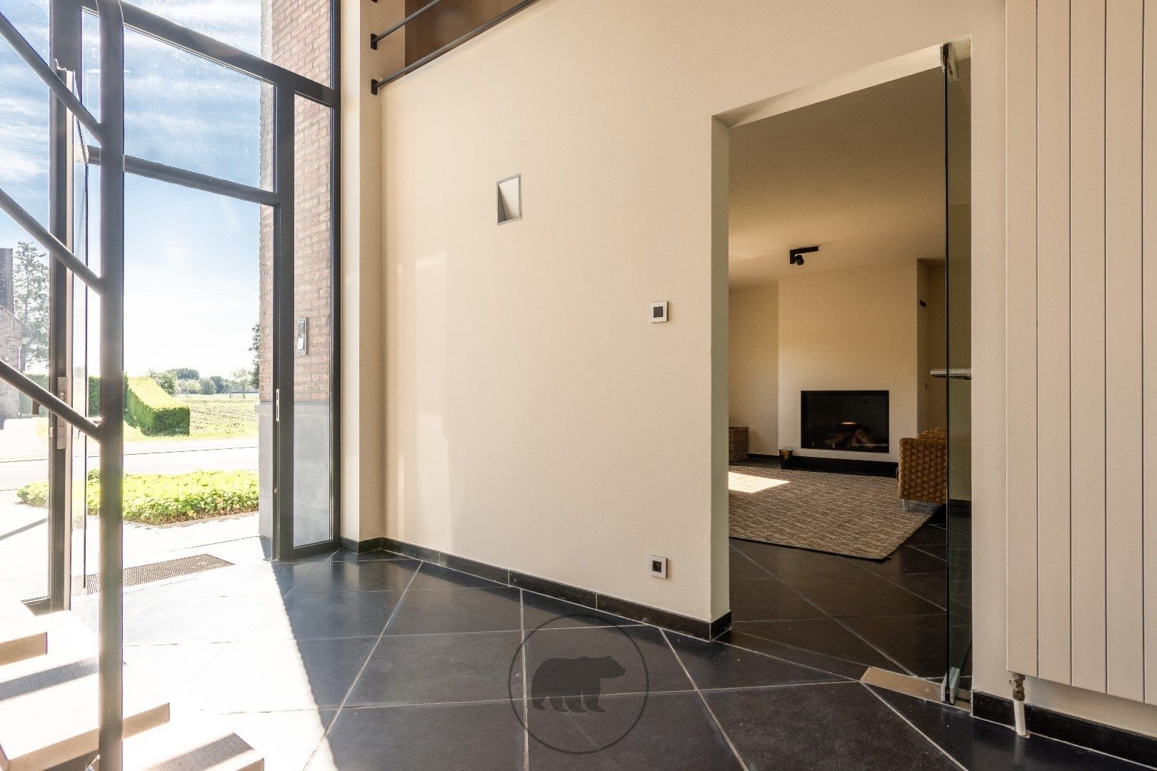 Ruime en luxueus afgewerkte villa in landelijke omgeving foto 4