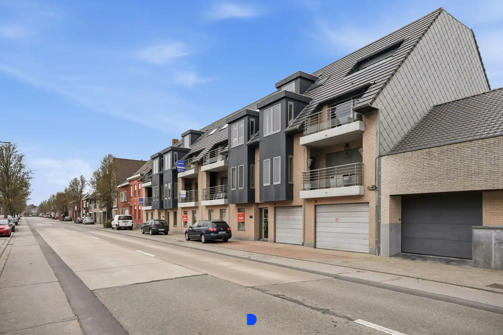 Zeer ruim dakappartement met leuke indeling foto 3