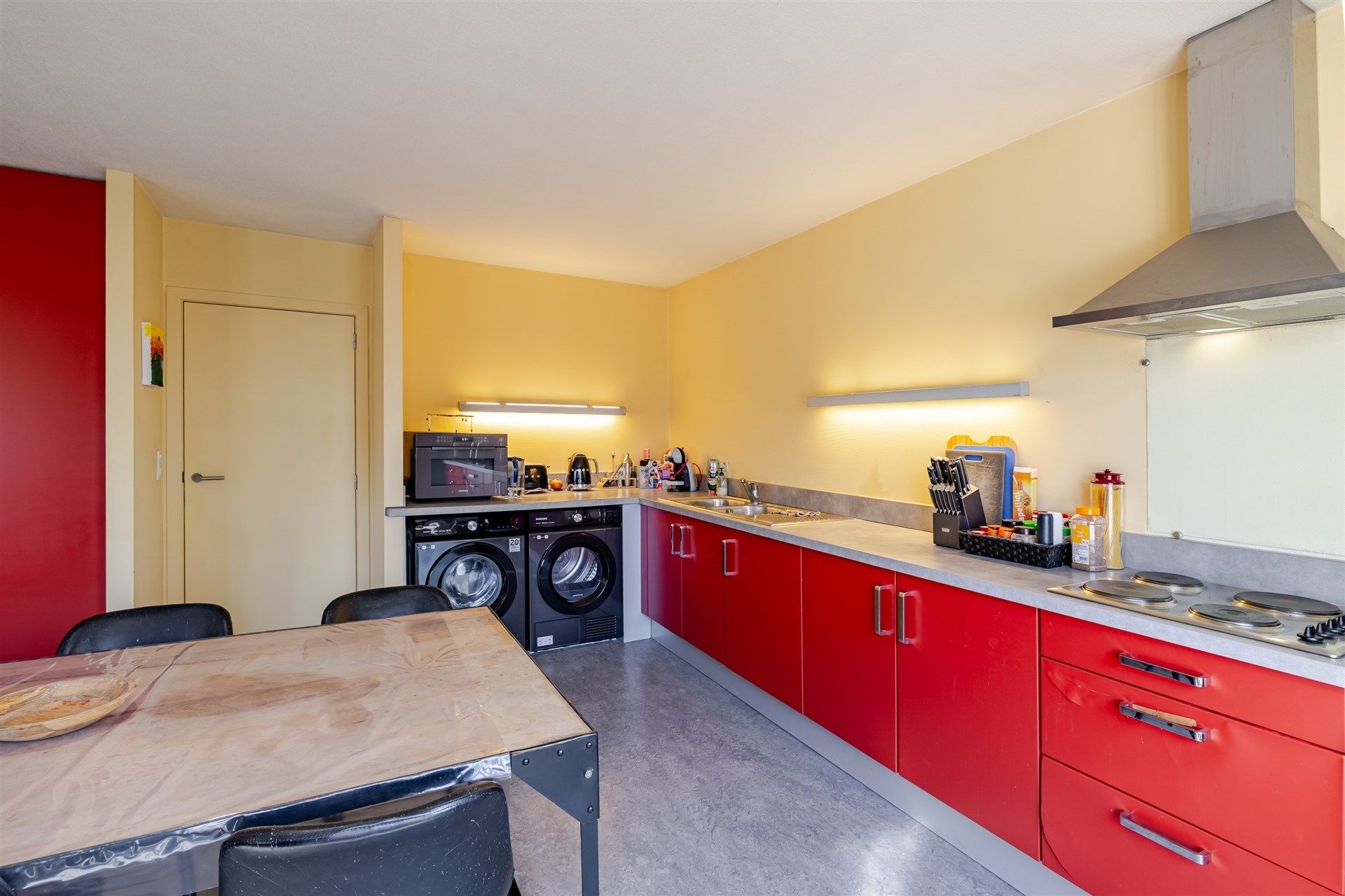 Instapklaar appartement met fantastisch uitzicht! foto 7