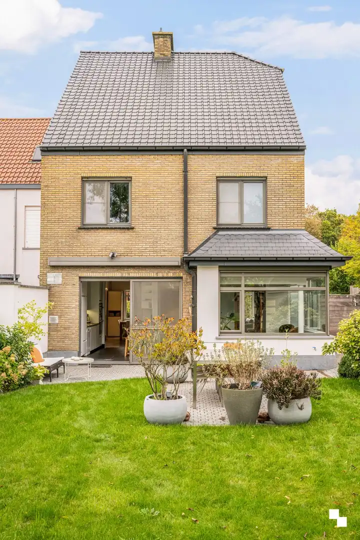 Karaktervolle, instapklare gezinswoning in Merelbeke foto 38