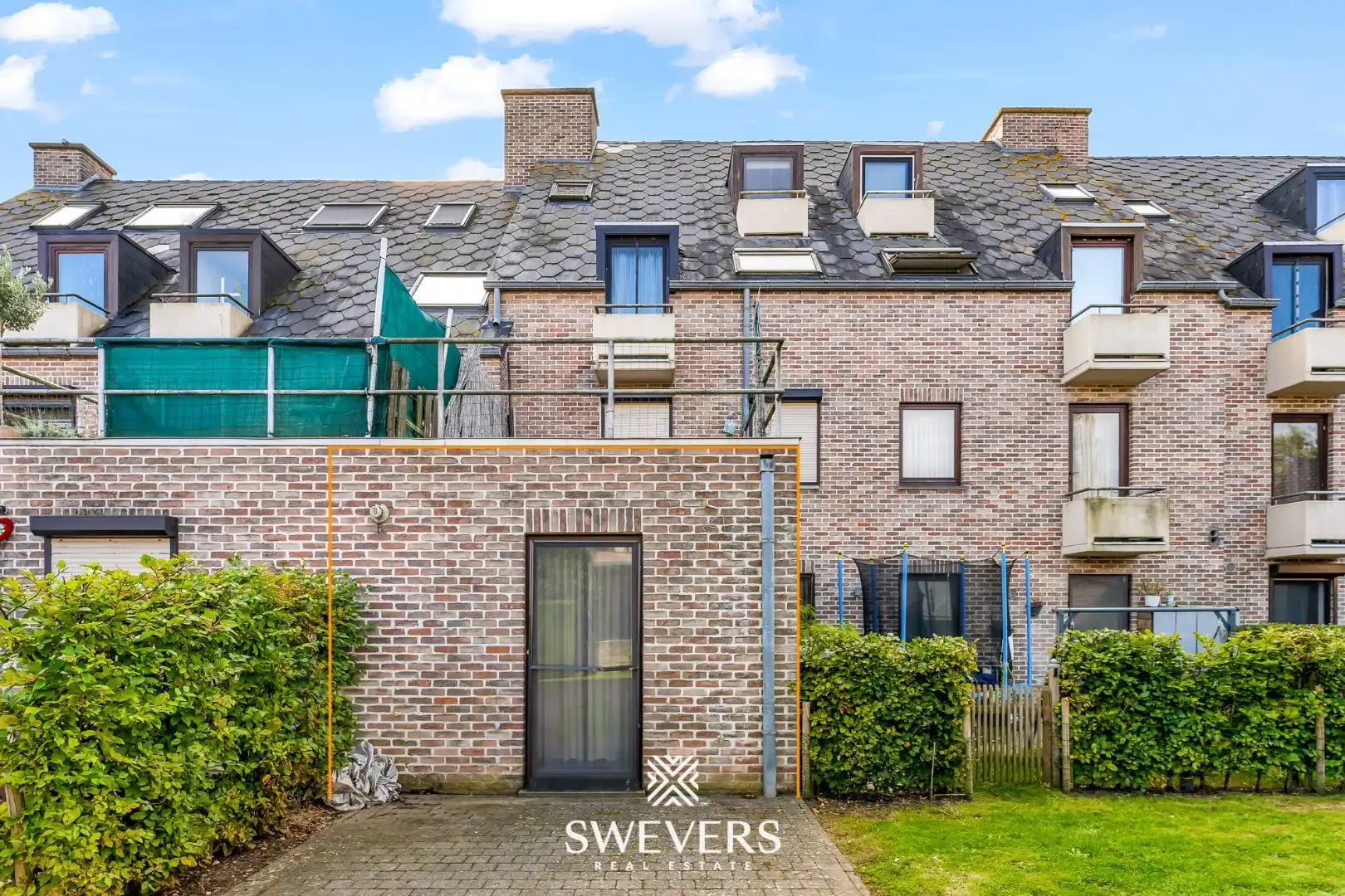 Gelijkvloers appartement net buiten Beringen centrum foto 13