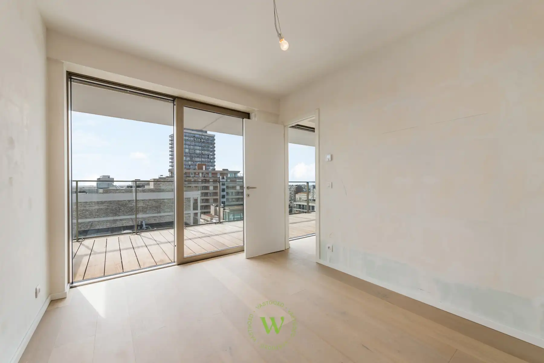 Sky Tower 2 — Laatste hoekapp op 9de verd met Z-W oriëntatie foto 16