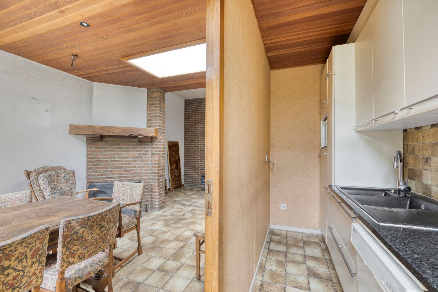 immo DAVID stelt voor: een te moderniseren 2-gevelwoning foto 6