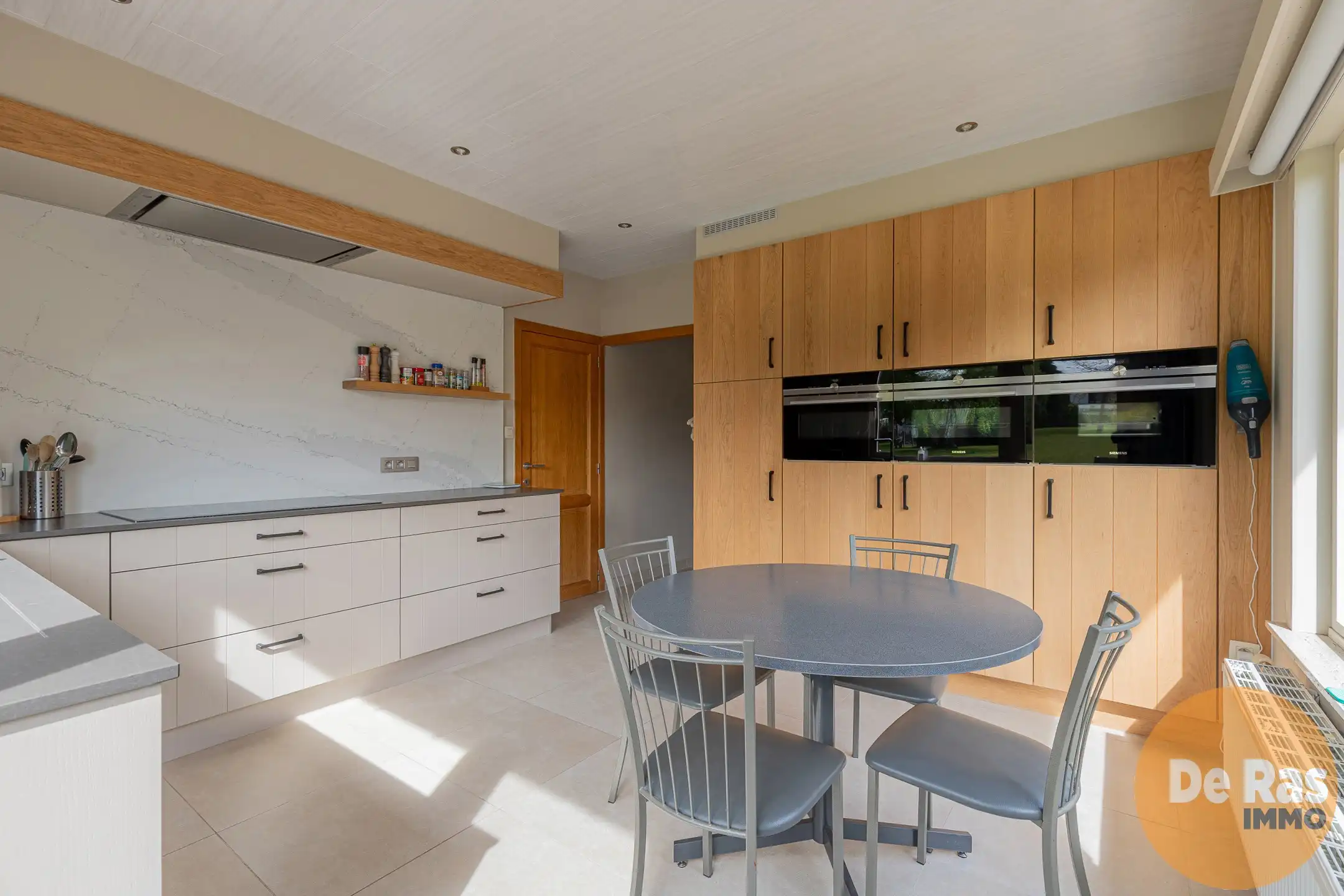 HEKELGEM –Mooie villa met 4 slaapkamers en schitterende tuin foto 10