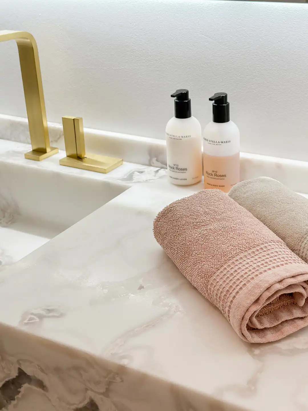 Subliem nieuwbouwappartement in het Zoute met zonnig terras foto 22