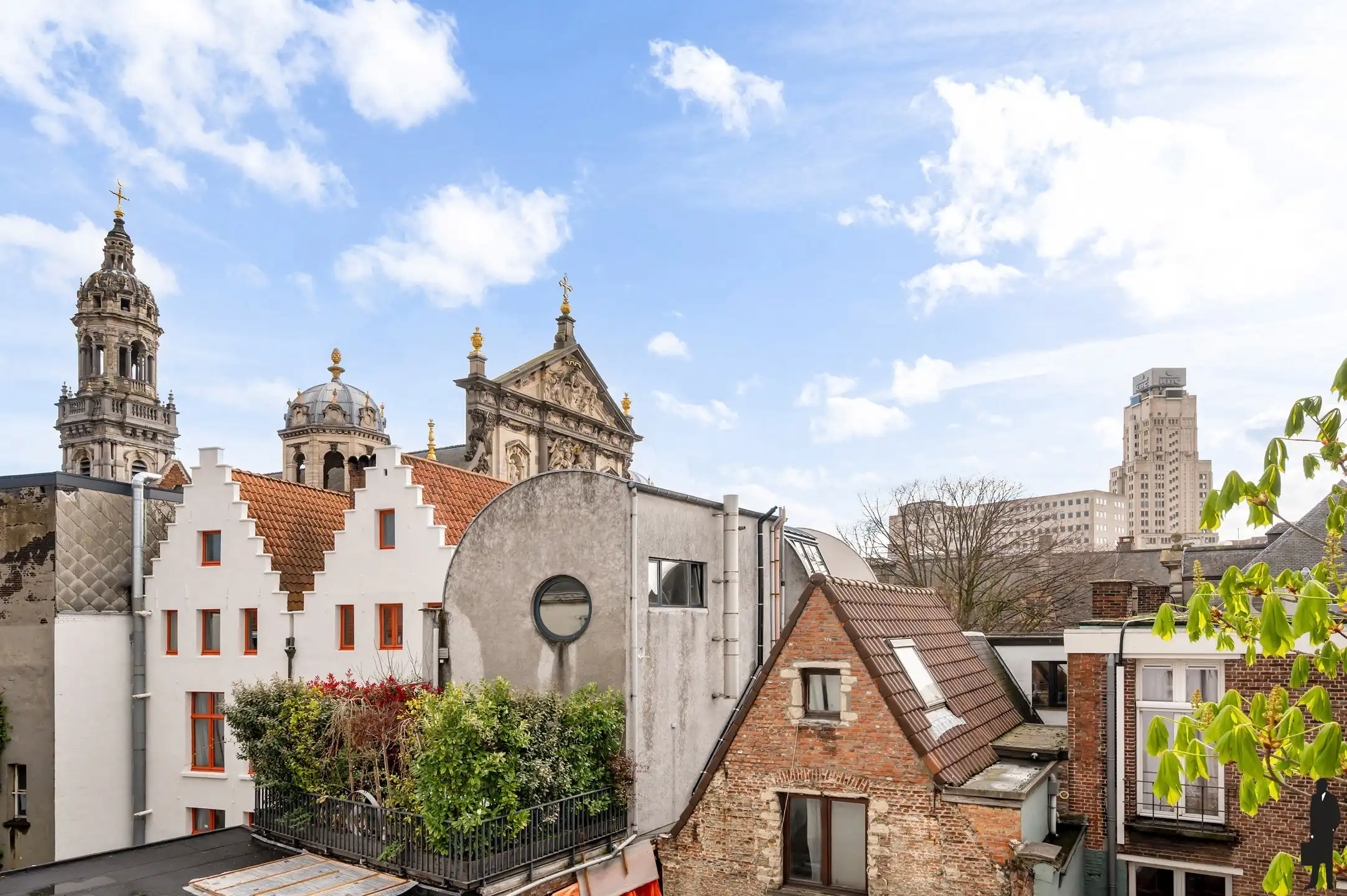 Karakterwoning met atelier en terras foto 39
