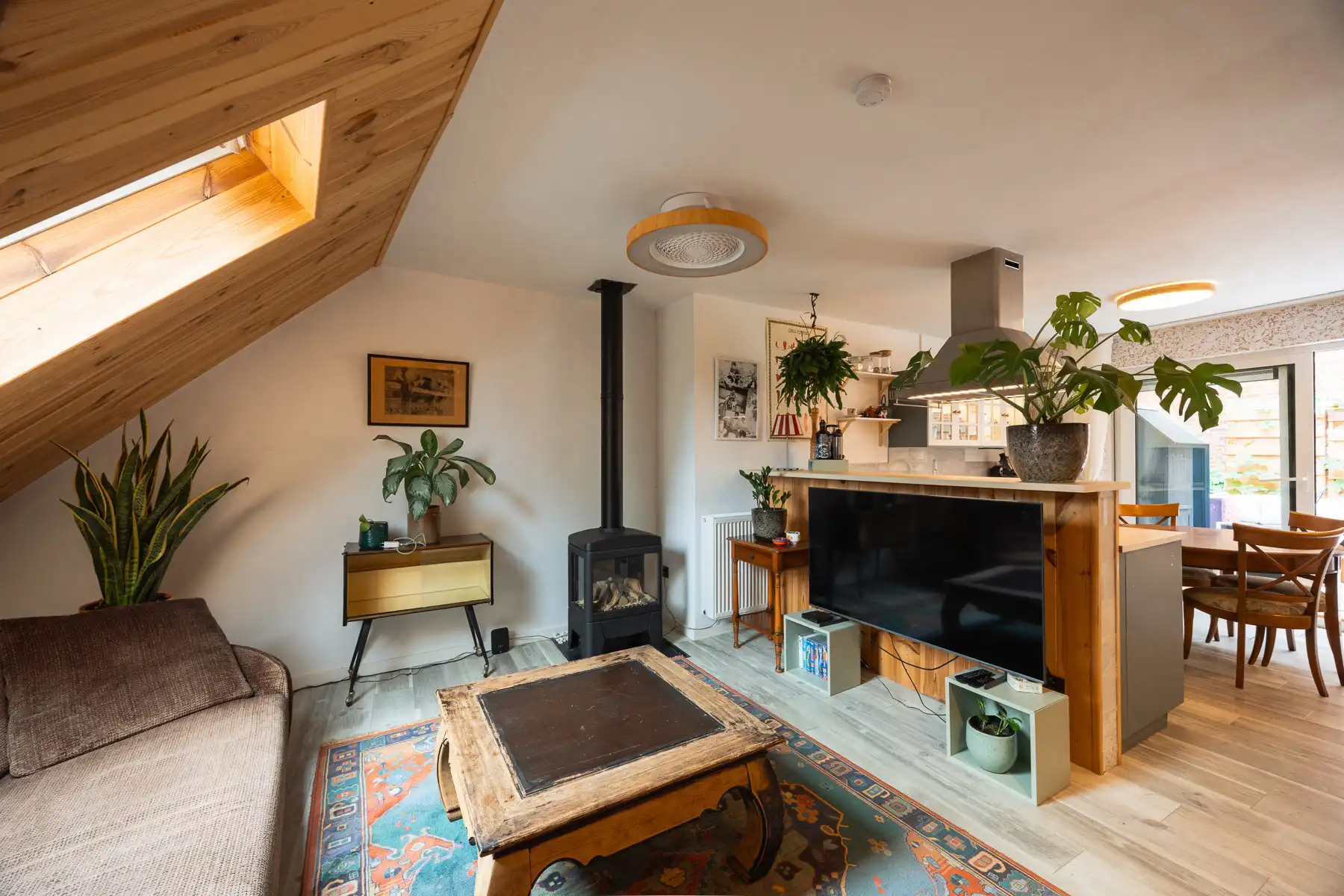 Centraal gelegen energiezuinige en instapklare woning foto 16