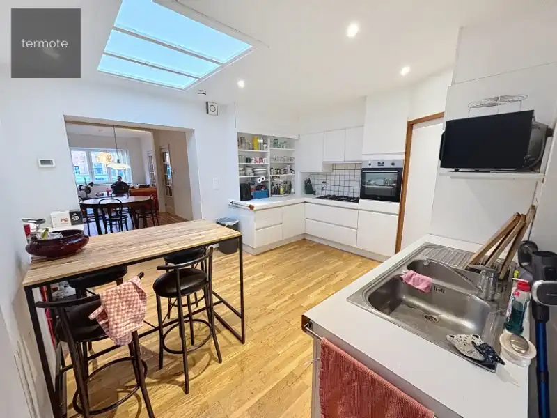 Ruime woning foto 10