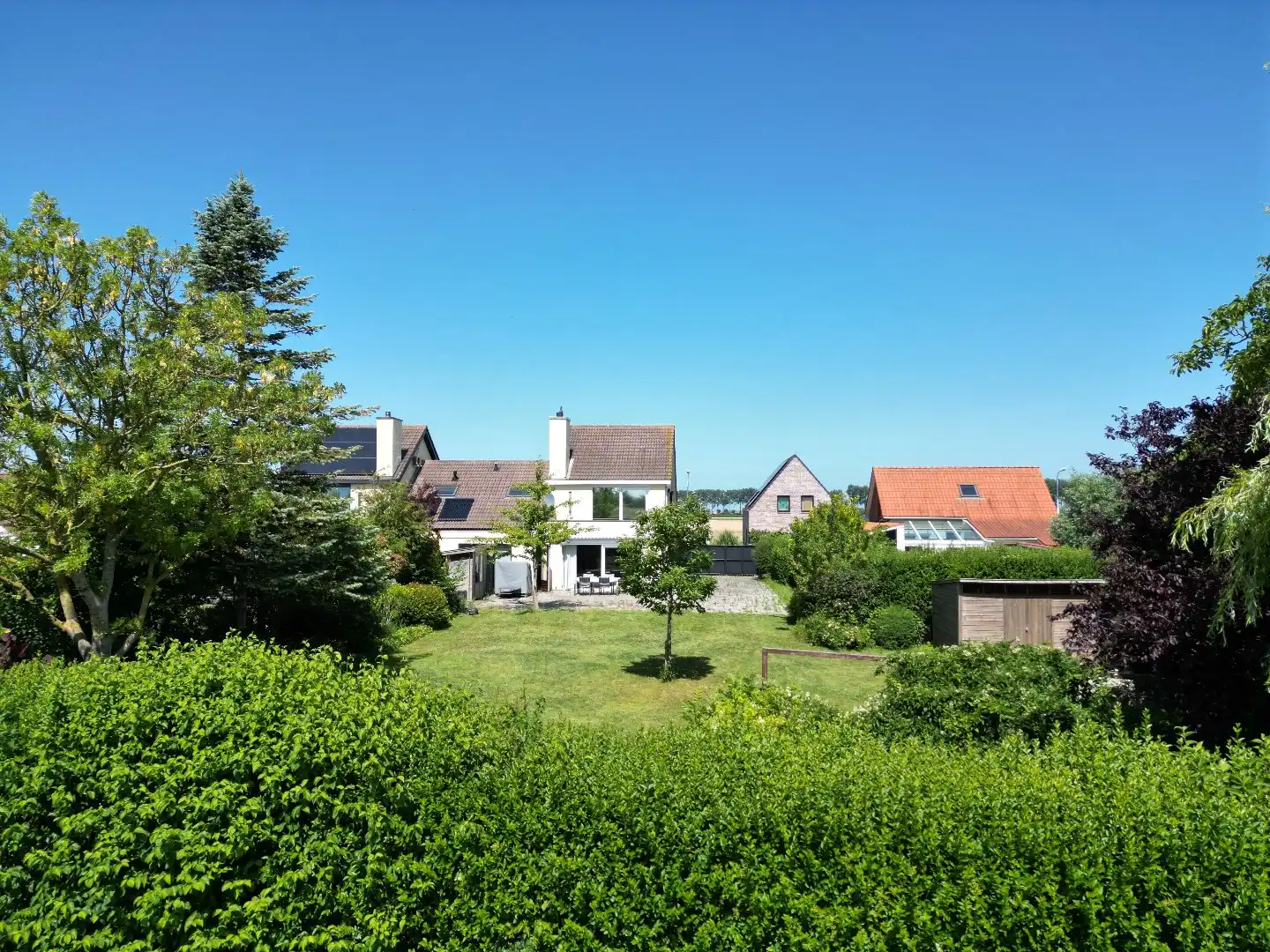 Verassend ruim vlak bij zee foto 2