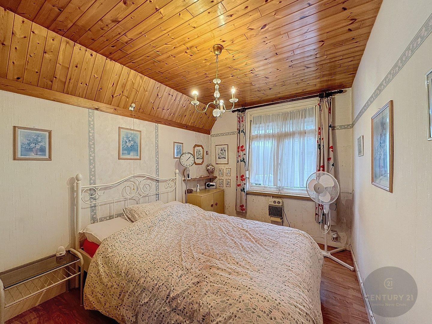 RUIME CHARMANTE WONING NABIJ LIPPENSLAAN foto 17