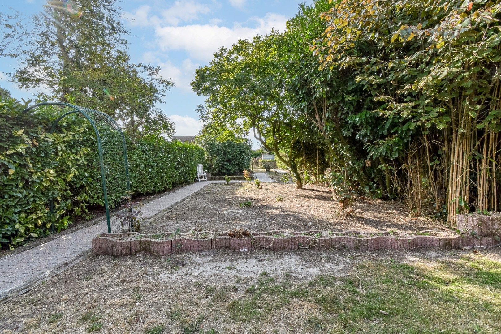 Woning met garage en tuin met mogelijkheid tot 5 slaapkamers foto 18