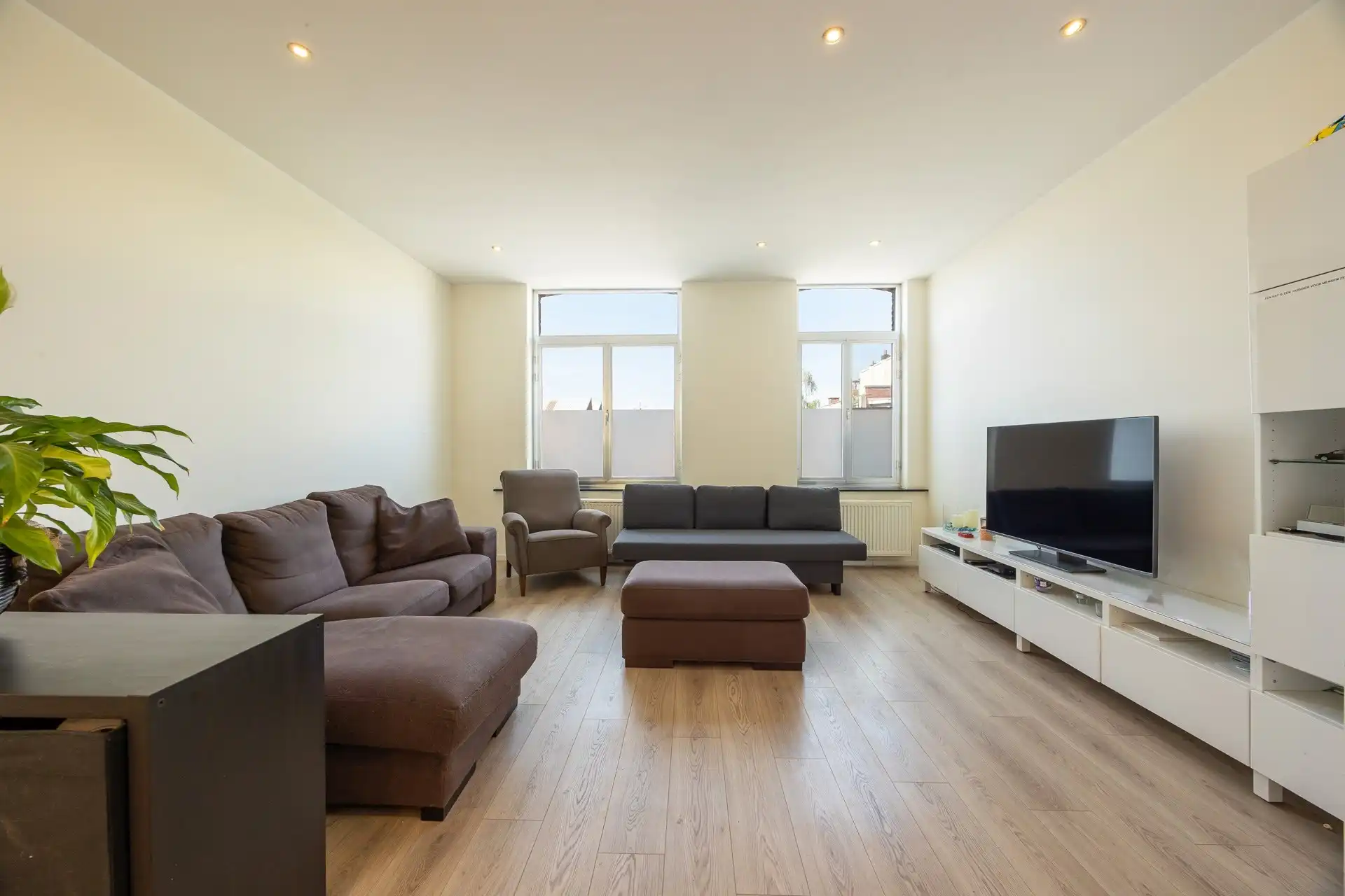 Instapklare woning met 3 slpk, zuidgerichte tuin en atelier foto 4