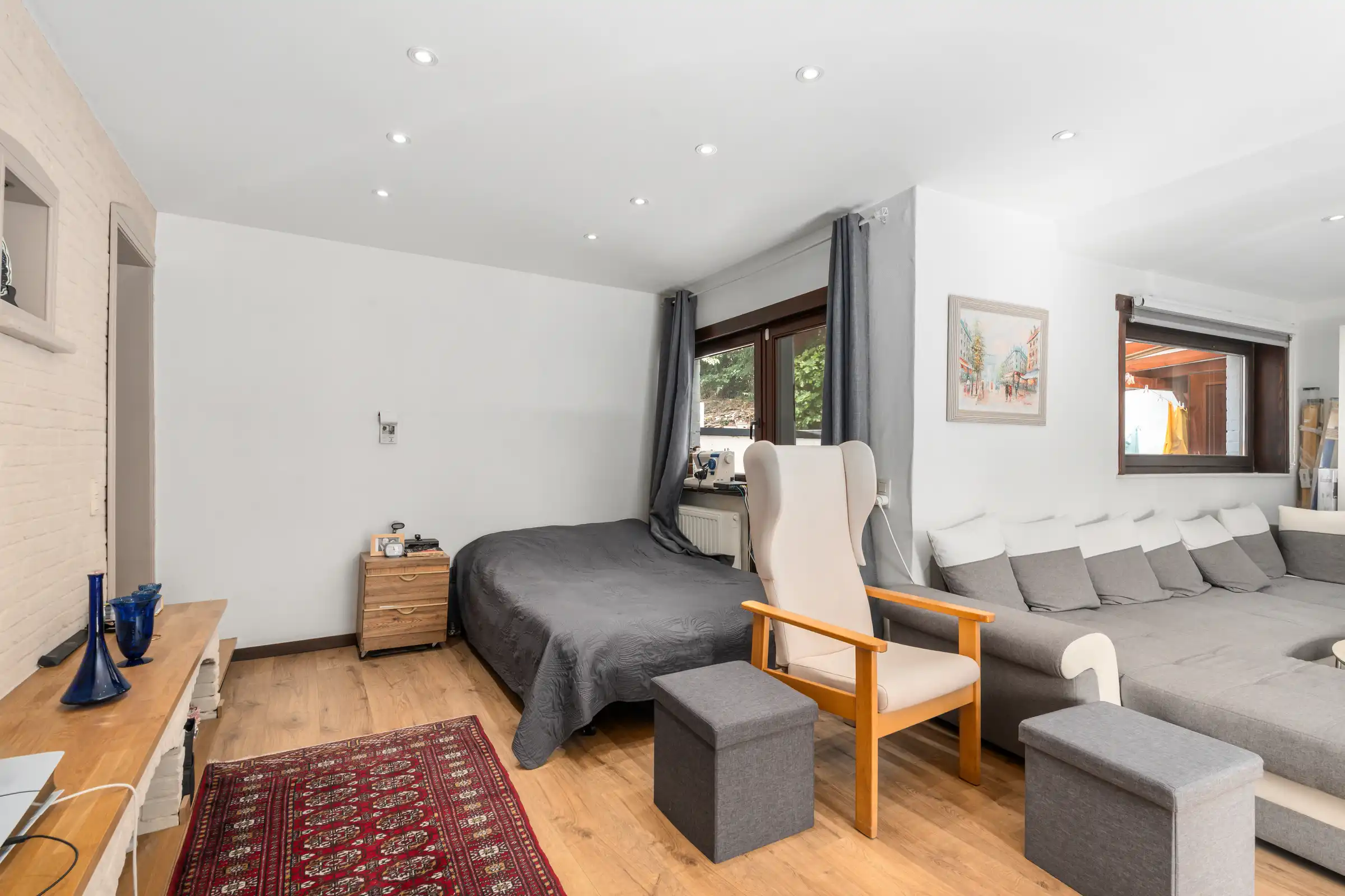 Ruime woning met renovatie foto 4