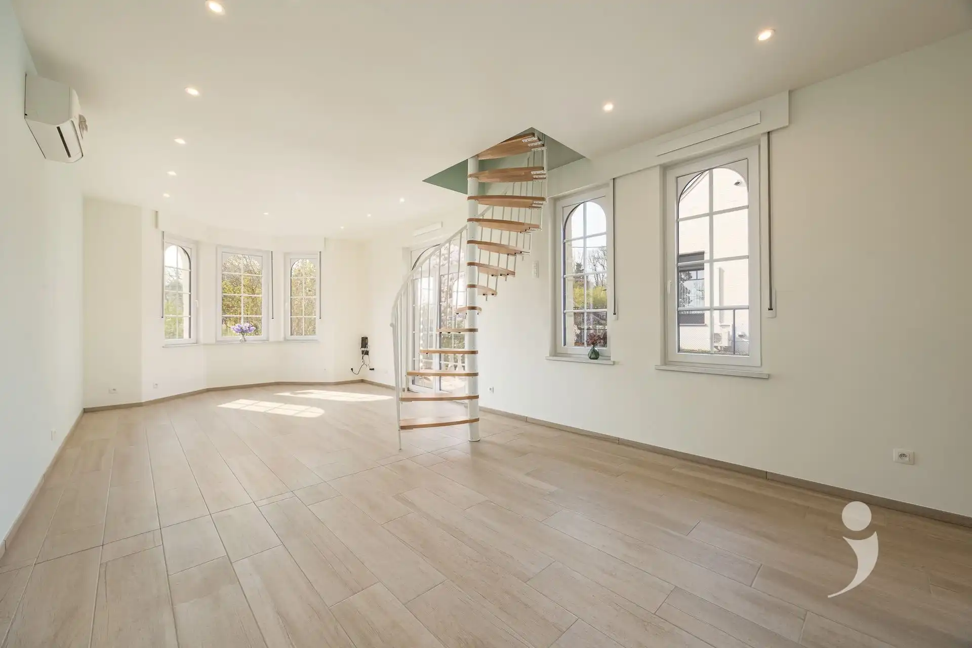 Unieke woning op een toplocatie te Scherpenheuvel! foto 10