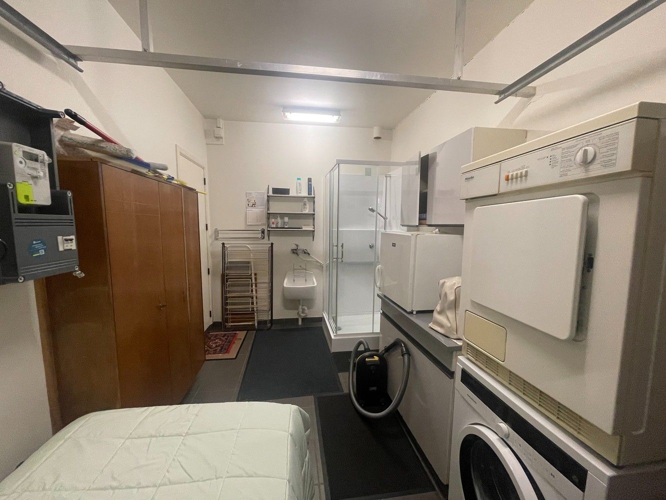 Gunstig gelegen woning met groot terras/tuin en aparte garage foto 14