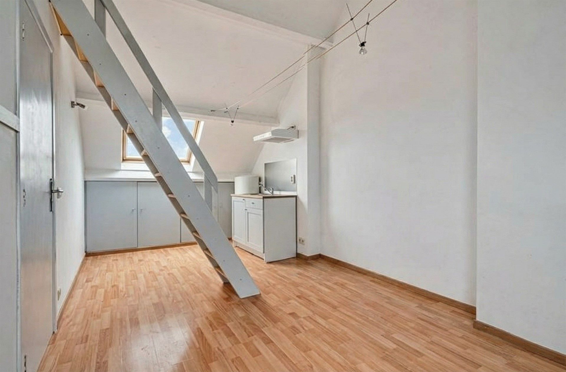 Knusse studio te Aalst  foto 2