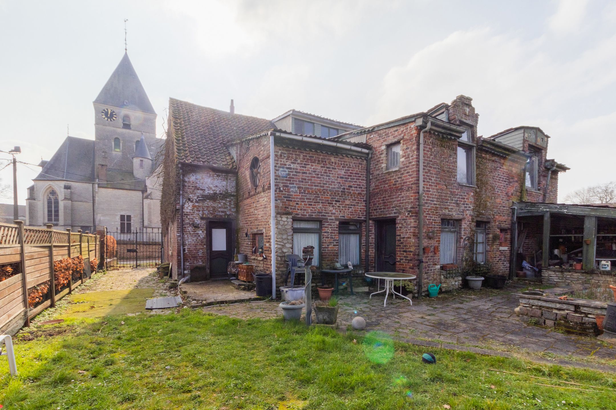 Steenokkerzeel: Renovatieproject op een perceel van 15a 70ca foto 2