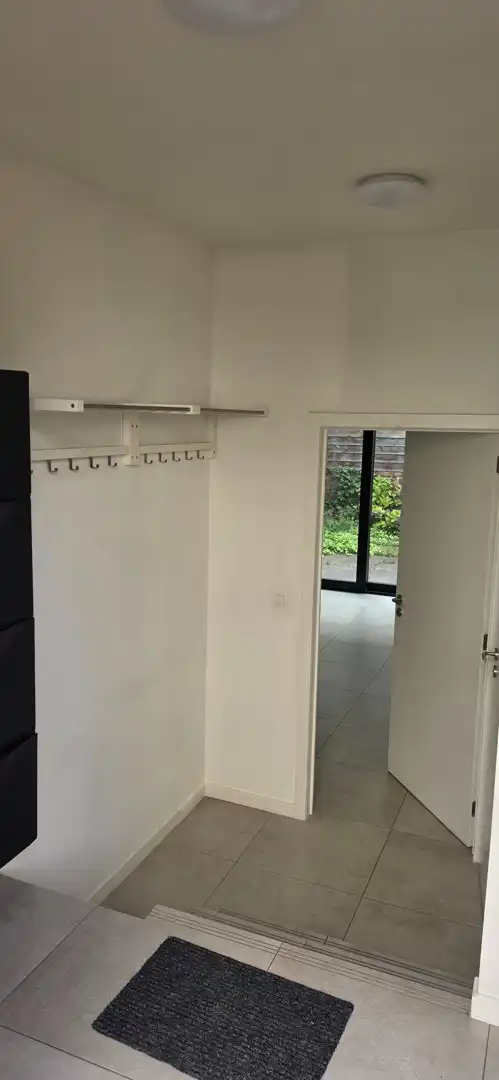 Ruime stadswoning met 3 slaapkamers, privétuin en ondergrondse staanplaats in Antwerpen foto 6