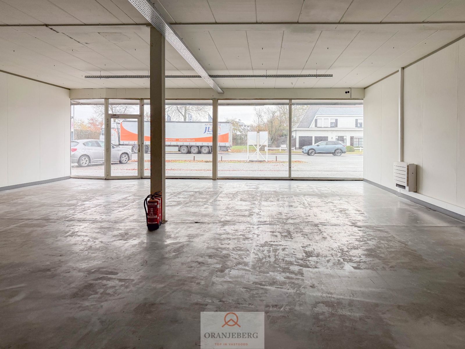 Handelsruimte langs de N9 – Lievegem foto 14